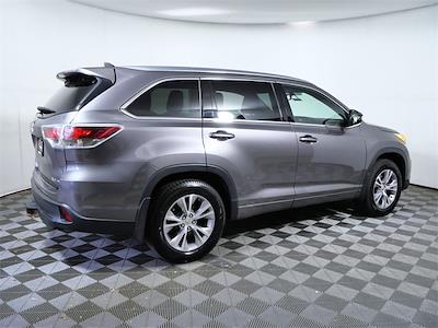 2015 Toyota Highlander AWD SUV for sale #32519XA - photo 2