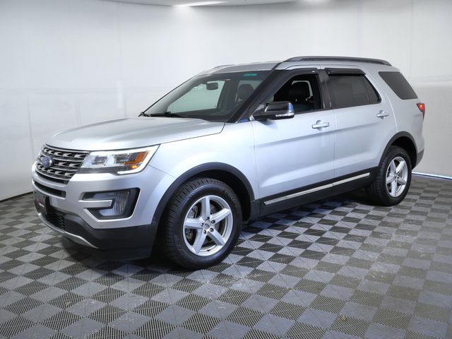 Used 2017 Ford Explorer - photo 7