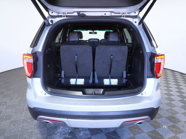 Used 2017 Ford Explorer - photo 11