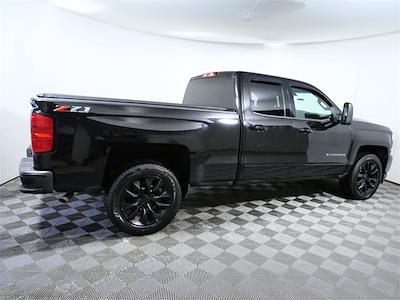 Used 2018 Chevrolet Silverado 1500 - photo 1