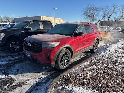 Used 2025 Ford Explorer - photo 1
