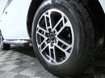 Used 2025 Ford Expedition - photo 1