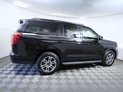 Used 2025 Ford Expedition - photo 1