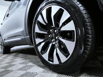 Used 2025 Ford Explorer - photo 1