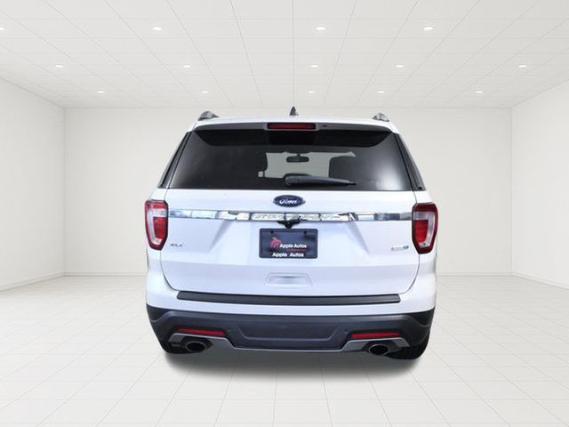 Used 2018 Ford Explorer - photo 8