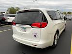 2017 Chrysler Pacifica FWD Minivan for sale #33174XA - photo 2