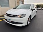 2017 Chrysler Pacifica FWD Minivan for sale #33174XA - photo 4