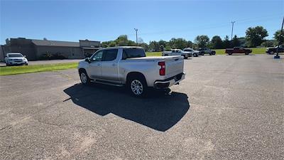 2020 Chevrolet Silverado 1500 Crew Cab 4x4 Pickup for sale #6356A - photo 2