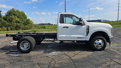 2023 Ford F-350 Regular Cab DRW 4x4 Cab Chassis for sale #88987 - photo 2
