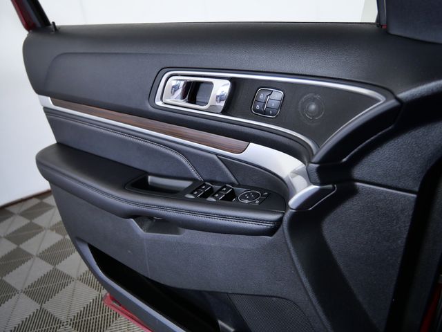 Used 2017 Ford Explorer - photo 29