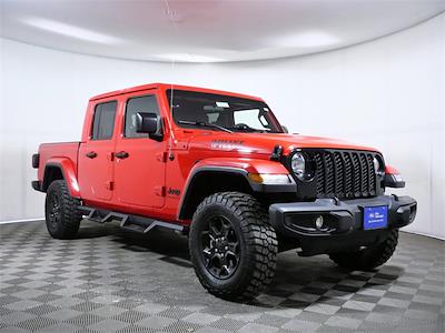 Used 2023 Jeep Gladiator - photo 1
