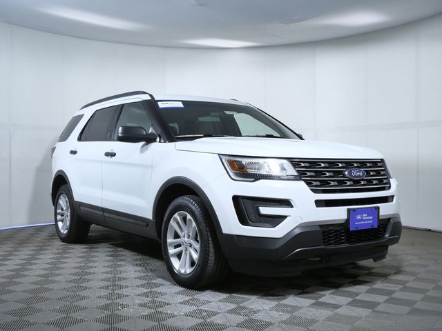 Used 2017 Ford Explorer - photo 1