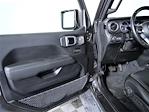 2021 Jeep Gladiator Crew Cab 4WD Pickup for sale #R94735A - photo 15