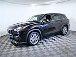 2020 Toyota Highlander AWD SUV for sale #R95114A - photo 6