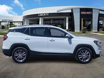 Used 2022 GMC Terrain - photo 1