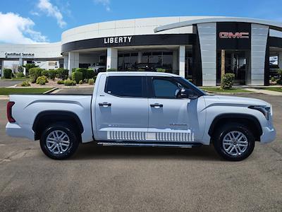 Used 2022 Toyota Tundra SR5 CrewMax Cab for sale #G51130B - photo 2