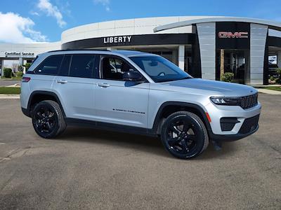 Used 2022 Jeep Grand Cherokee Altitude for sale #G60453AA - photo 1