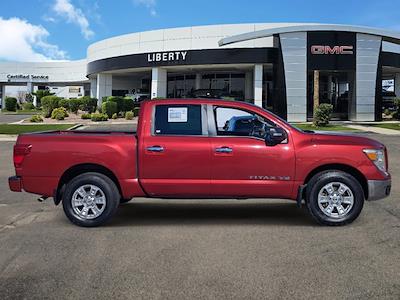 Used 2019 Nissan Titan SV Crew Cab for sale #G60606B - photo 2