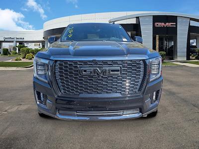 Used 2023 GMC Yukon - photo 1