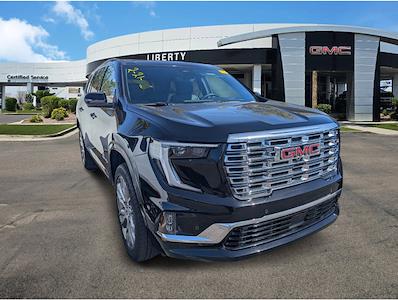 Used 2025 GMC Acadia - photo 1