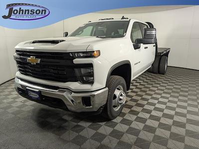 2025 Chevrolet Silverado 3500 Crew Cab DRW 4x4 Flatbed Truck for sale #G523039 - photo 1