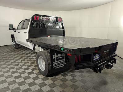 2025 Chevrolet Silverado 3500 Crew Cab DRW 4x4 Flatbed Truck for sale #G523327 - photo 2