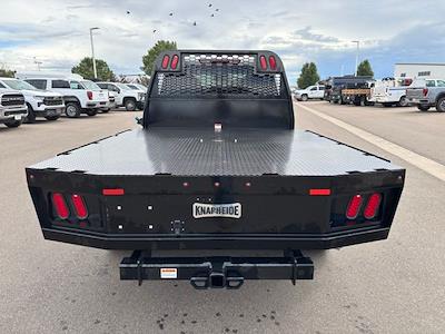 2025 Chevrolet Silverado 3500 Crew Cab DRW 4x4 Flatbed Truck for sale #G565905 - photo 2