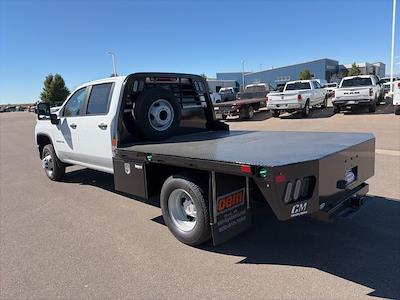 2025 Chevrolet Silverado 3500 Crew Cab DRW 4WD Flatbed Truck for sale #G567568 - photo 2