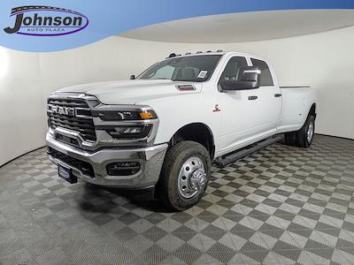 2025 Ram 3500 Crew Cab DRW 4x4 Pickup for sale #C507983 - photo 1