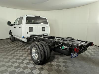 2025 Ram 3500 Crew Cab DRW 4x4 Cab Chassis for sale #C561163 - photo 2