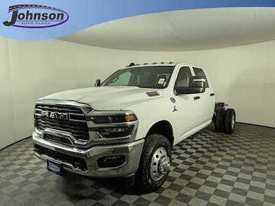 2025 Ram 3500 Crew Cab DRW 4x4 Cab Chassis for sale #C561166 - photo 1