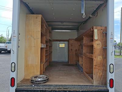 Used 2016 Ford E-350 - photo 2