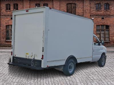 Used 2016 Ford E-350 - photo 1