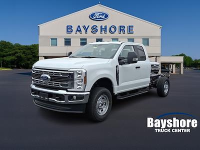 2025 Ford F-350 Super Cab SRW 4x4 Cab Chassis for sale #324853 - photo 1
