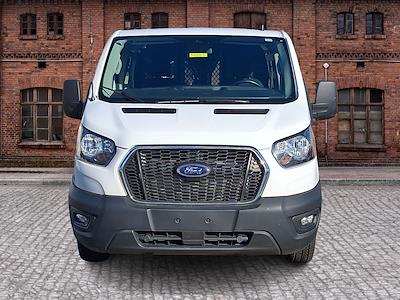 Used 2024 Ford Transit 250 - photo 2