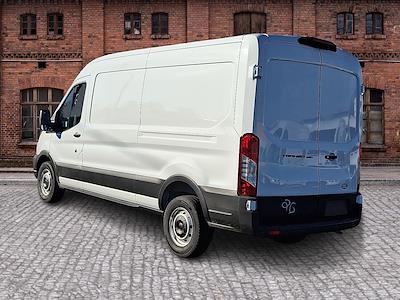 New 2026 Ford Transit 250 Medium Roof Empty Cargo Van for sale #329251 - photo 2