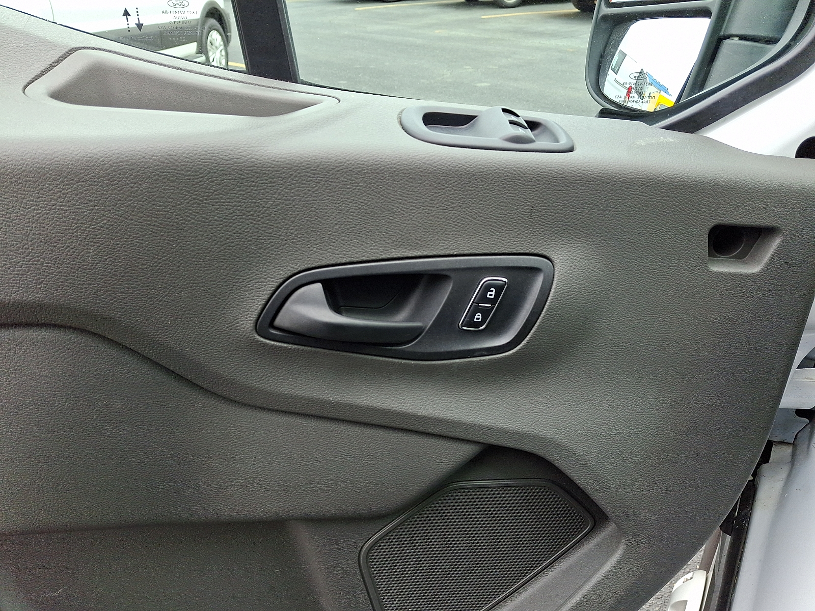 Used 2023 Ford Transit 250 - photo 14