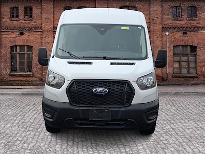 Used 2023 Ford Transit 250 - photo 1