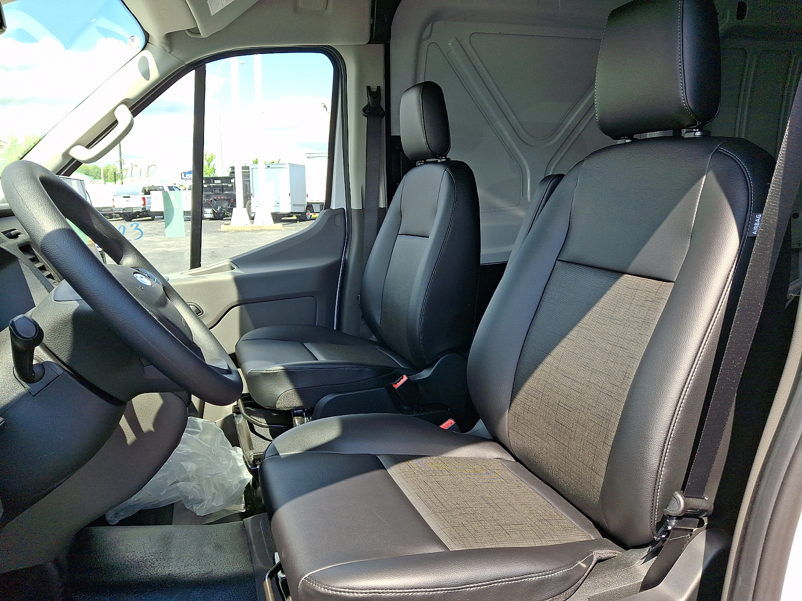 New 2026 Ford Transit 250 - photo 10