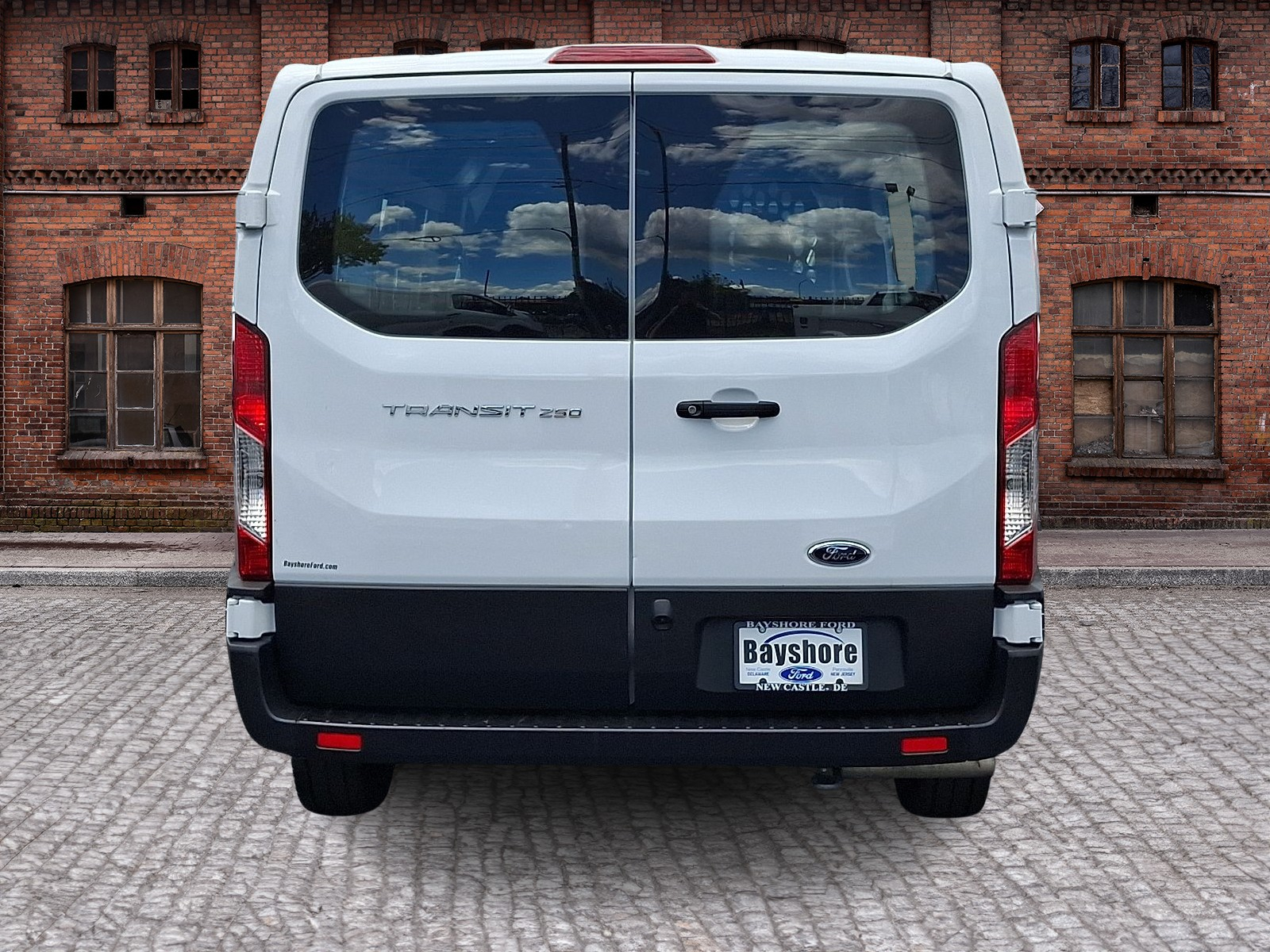 Used 2025 Ford Transit 250 - photo 9