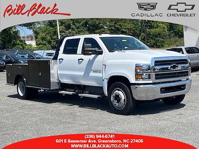 New 2024 Chevrolet Silverado 5500 2WD CREW CAB WORK TRUCK Crew Cab Other CM Truck Beds Flatbed Truck for sale #CM24139 - photo 1