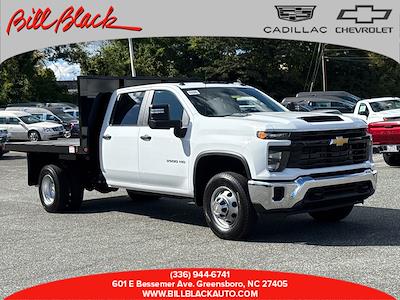 2025 Chevrolet Silverado 3500 Crew Cab DRW 4WD Flatbed Truck for sale #CM25161 - photo 1