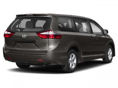 2018 Toyota Sienna AWD Minivan for sale #25G1018A - photo 2