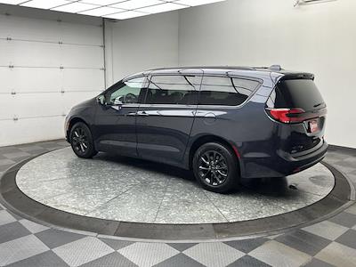 2021 Chrysler Pacifica AWD Minivan for sale #26C645A - photo 2