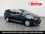 2019 Chrysler Pacifica FWD Minivan for sale #26F342A - photo 1