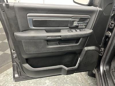 Used 2021 Ram 1500 Classic - photo 1