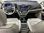 2017 Chrysler Pacifica FWD Minivan for sale #26M79A - photo 3