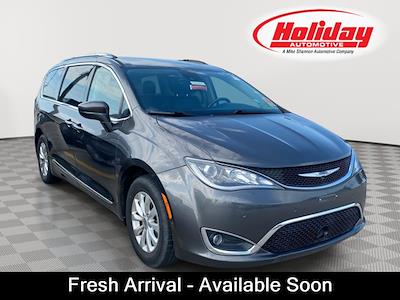2018 Chrysler Pacifica FWD Minivan for sale #T7460 - photo 1