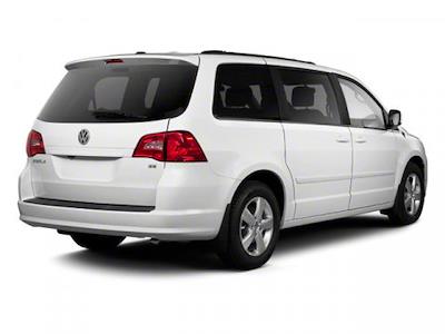Used 2010 Volkswagen Routan SE Minivan for sale #T7857C - photo 2