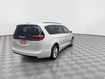 2021 Chrysler Pacifica AWD Minivan for sale #T7920 - photo 2